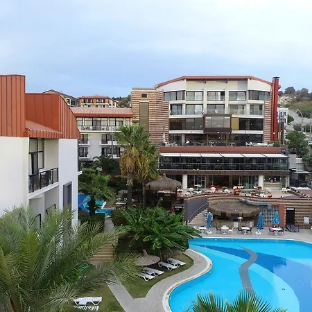 度假村 Piril Thermal&beauty Çeşme